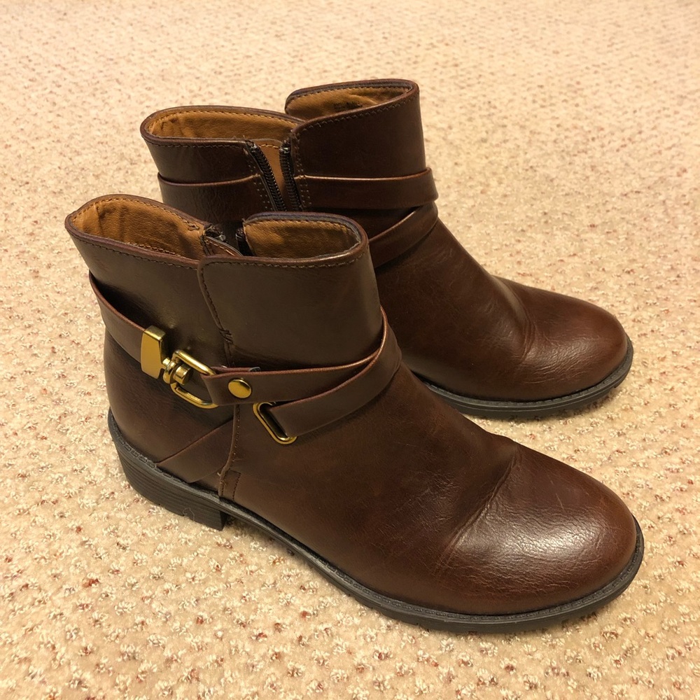 Brown Croft and Barrel Ortholite ankle boots